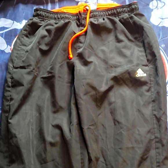 Adidas Comfy Joggers - Picture 1 of 4